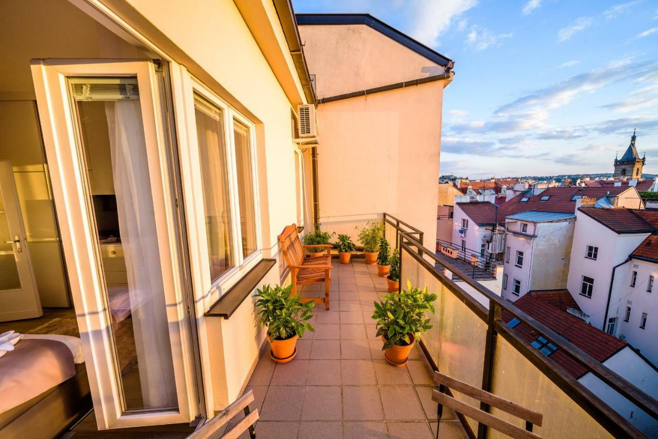 Michal&Michael'S Central Apartments Praga Exterior foto